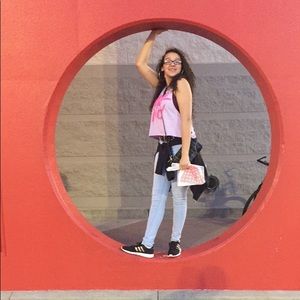 Meet your Posher, Keisha